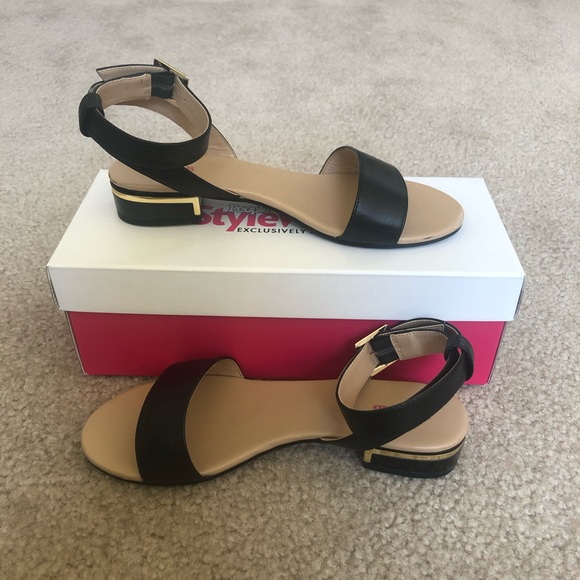 Black Sandals - Picture 1 of 2